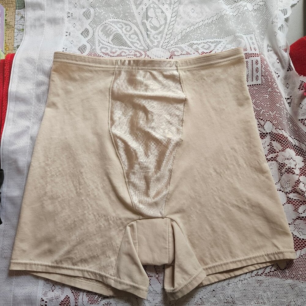 Vintage beige shapewear